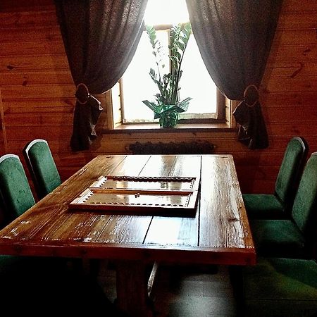 Hotel Bannyi Dvir Uzyn Eksteriør billede